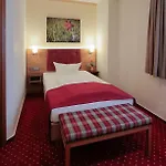Ξενοδοχείο Burg 3*